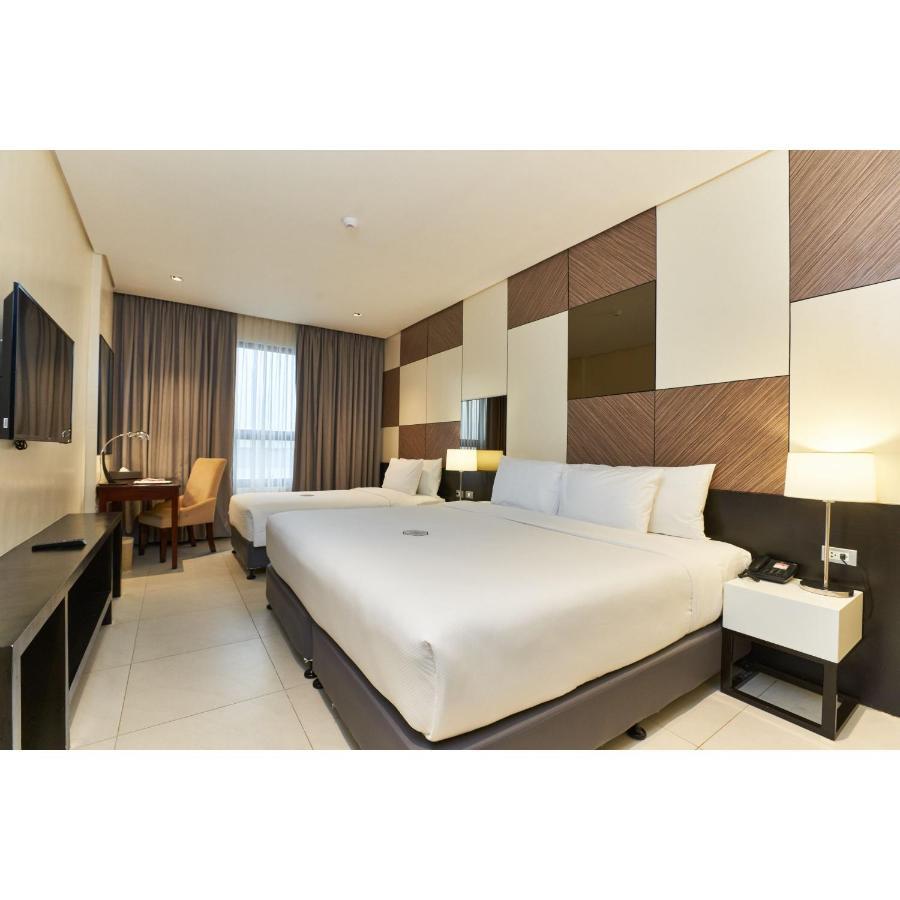 Summit Hotel Tacloban Exterior foto